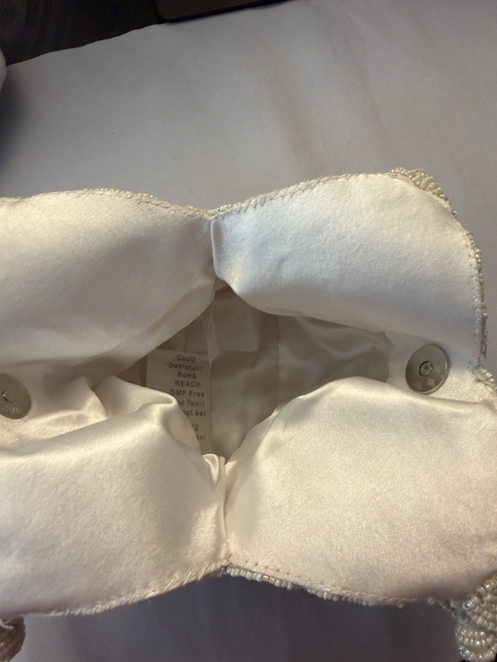 Marshalls Beaded Mini Tote in White, Gold & Red Lobster Motif - Picture 4 of 4